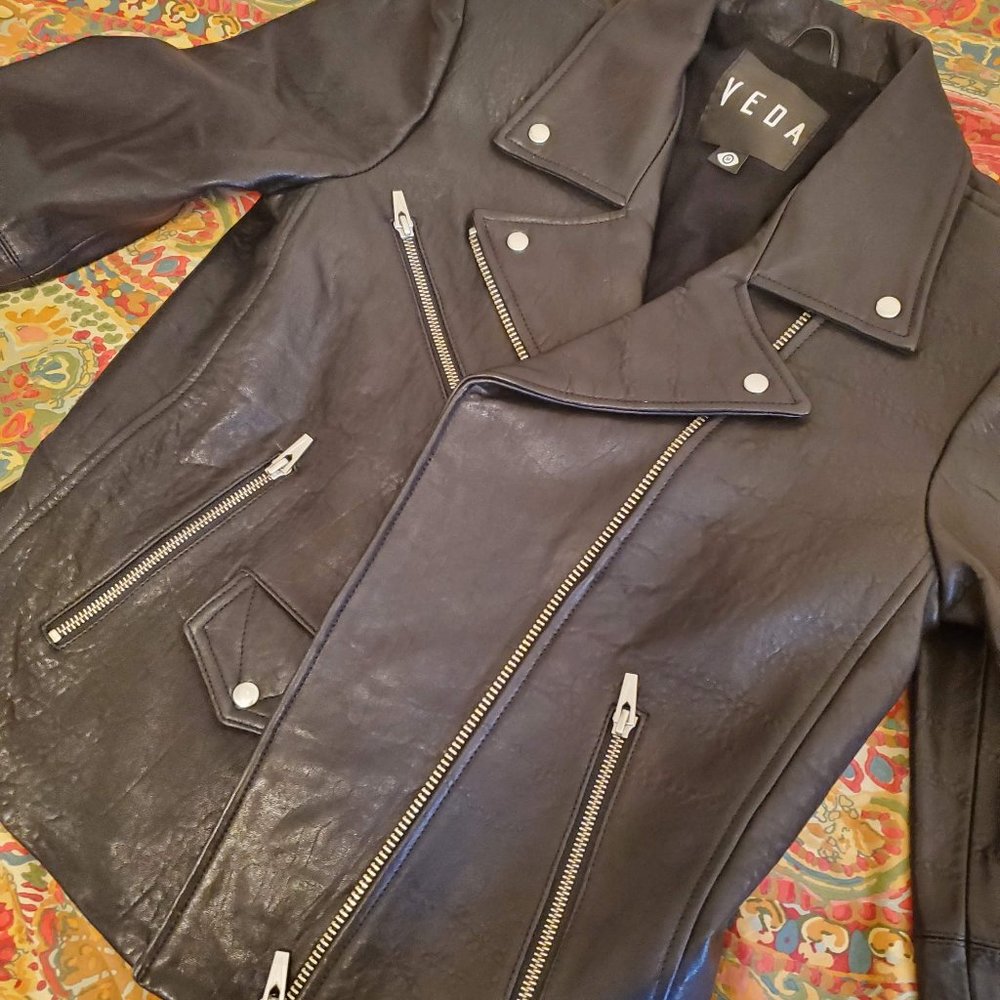 Veda Leather Jacket - image 6